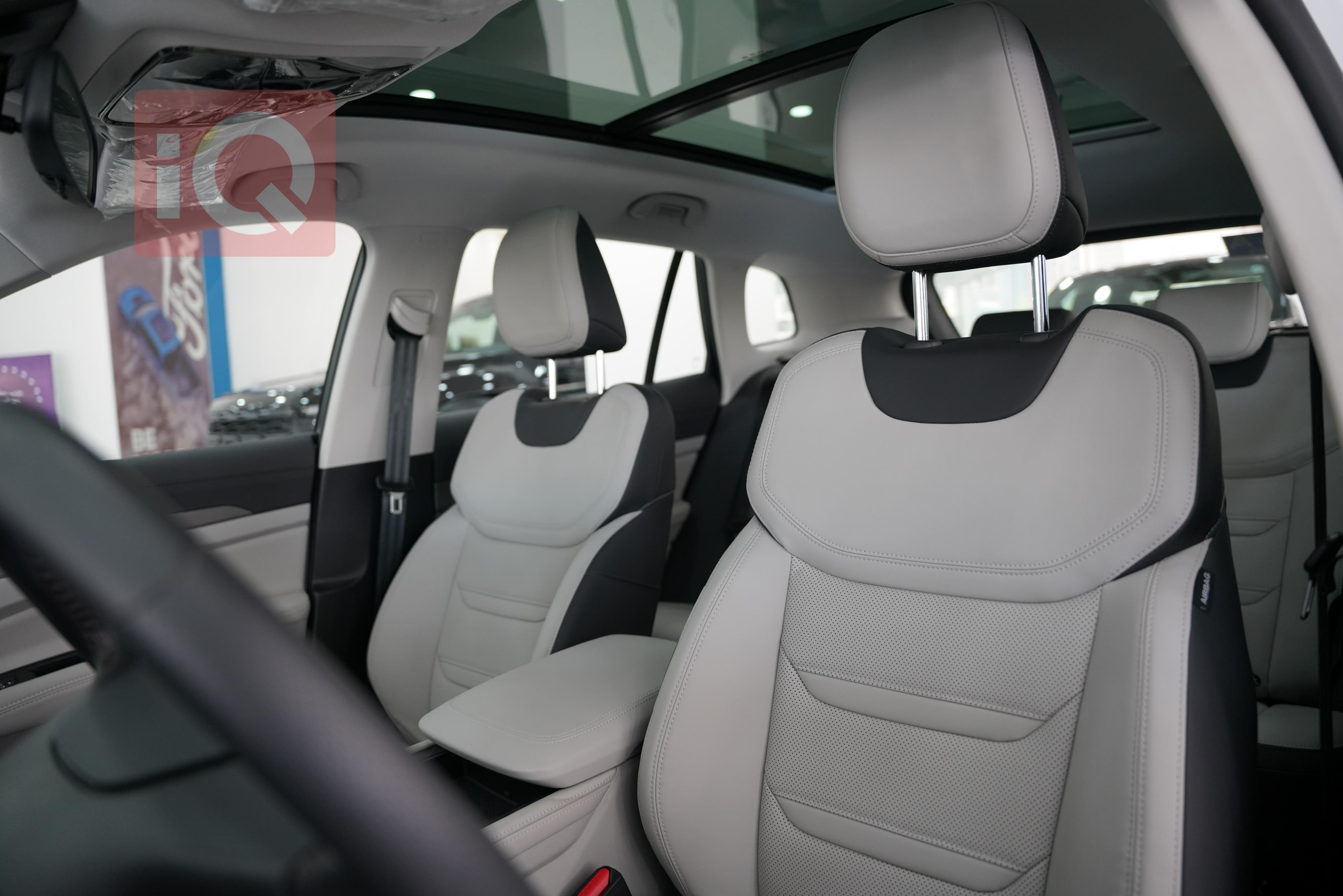 https://cdn.iqcars.ioDSC02498.JPG